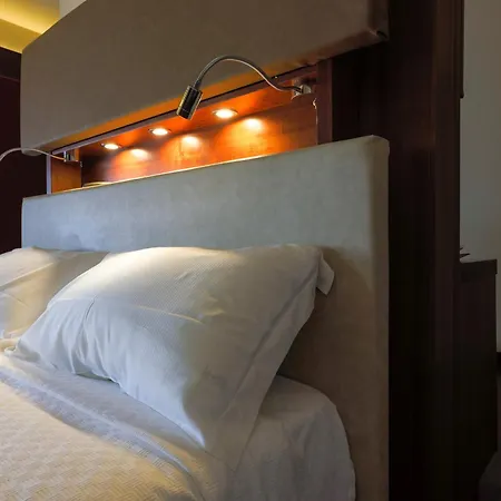Velino Hotel