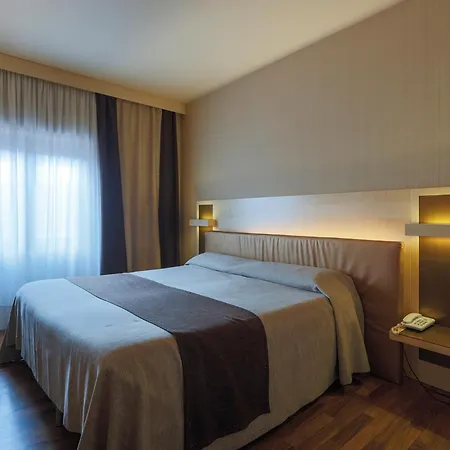 Velino 4* Авеццано